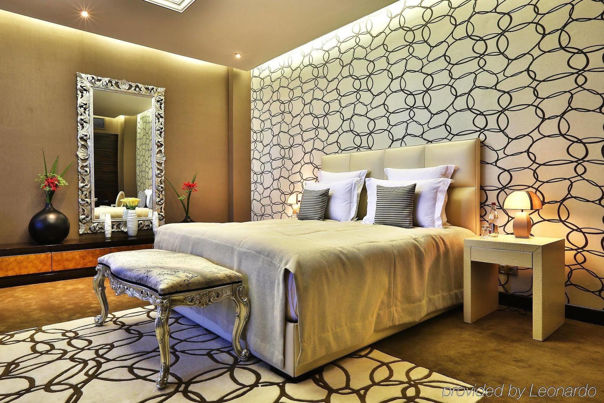 Donatello Boutique Hotel Almati Kültér fotó